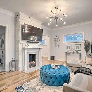Downtown Premiere Holiday home